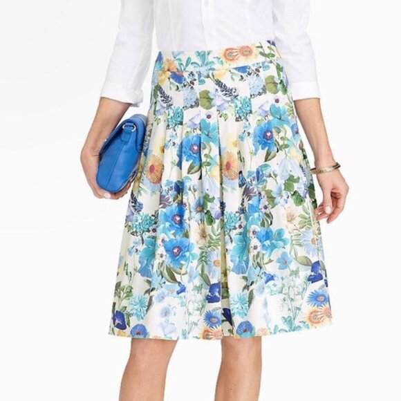 Talbots Dresses & Skirts - Talbots Size 2 Floral Pleated Skirt